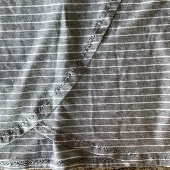 Girls shirt with open cross back - Picture 3 of 3